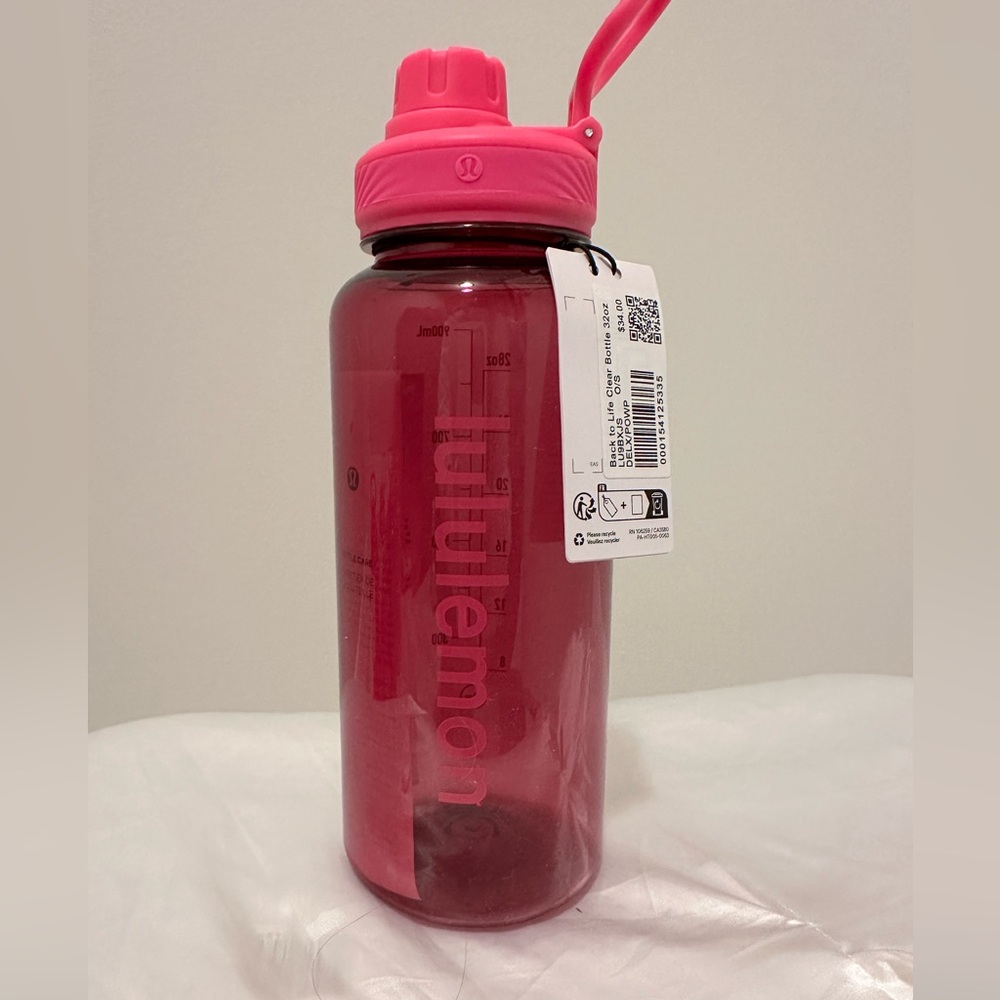 Lululemon Back To Life Waterbottle